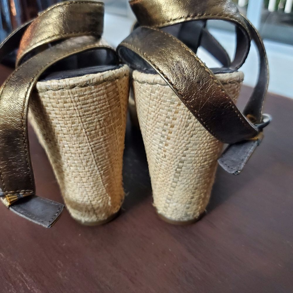 Born Sandals - Picture 9 of 9